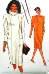 8729 EZ VOG PULLOVER POCKET PANEL DRESS PATTERN 8-12, 14-18